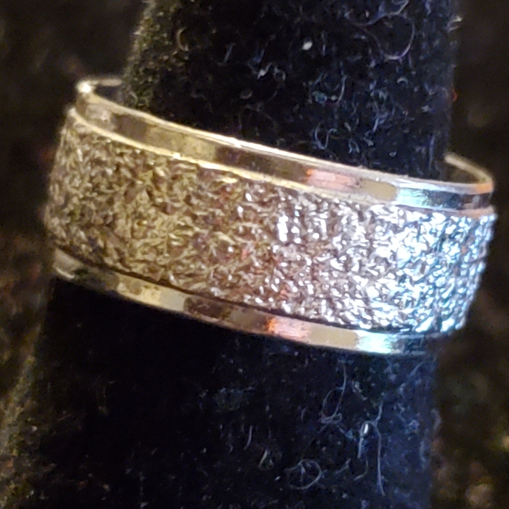 Vintage Silver Textured Ring